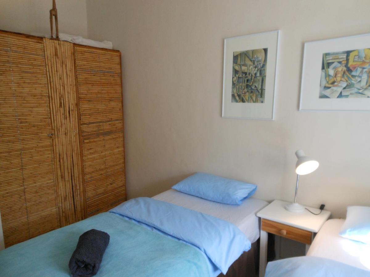 Amber Lagoon Backpackers Lodge Vleirivier エクステリア 写真