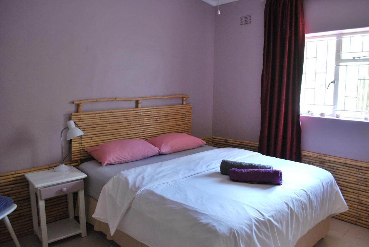 Amber Lagoon Backpackers Lodge Vleirivier エクステリア 写真