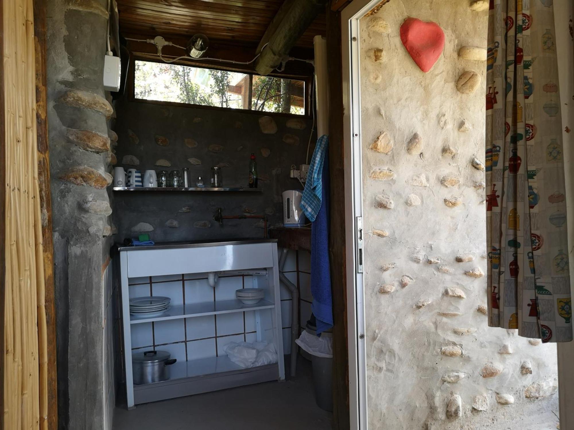 Amber Lagoon Backpackers Lodge Vleirivier 部屋 写真